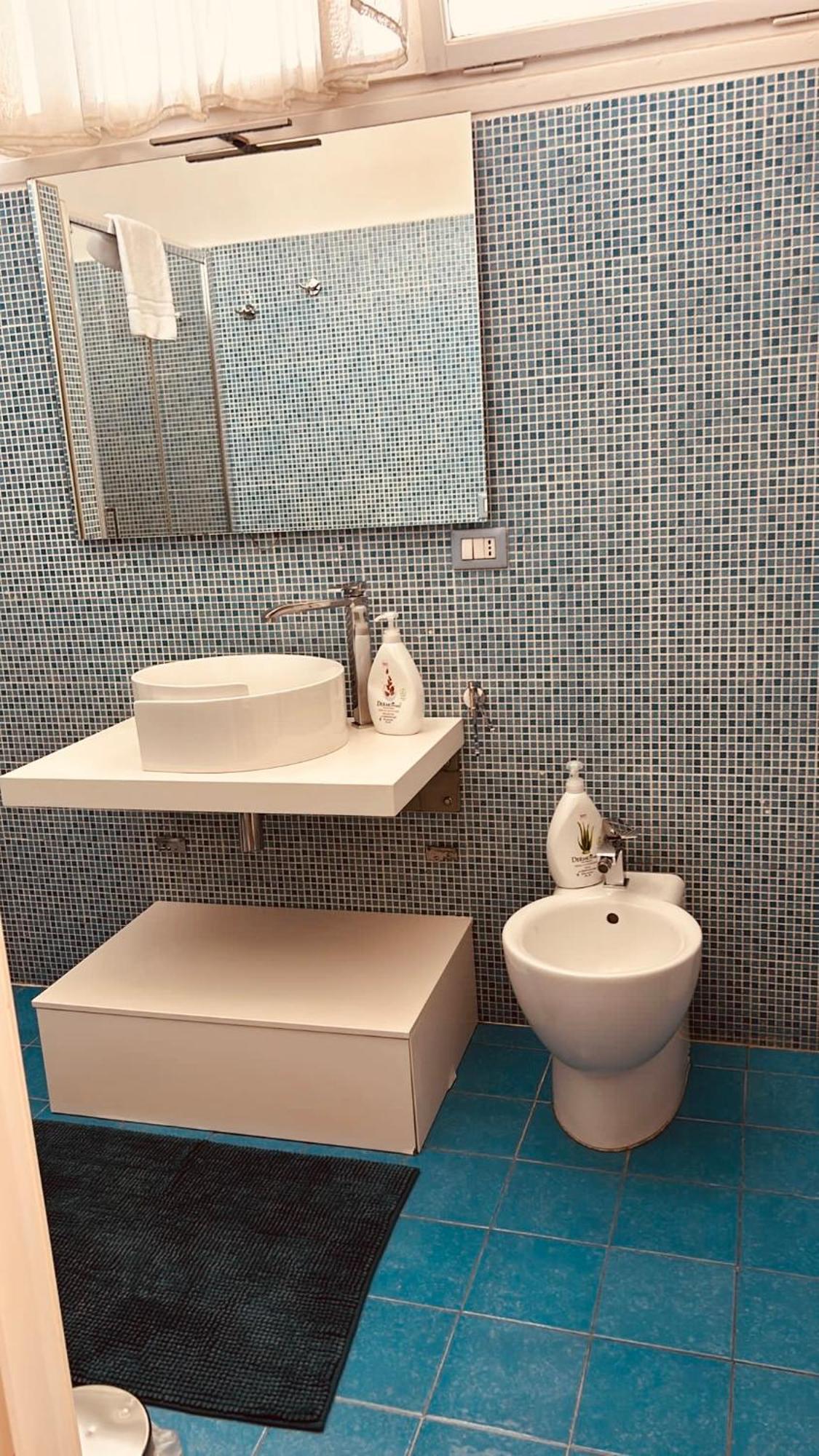 Guest House Melo Бари Екстериор снимка